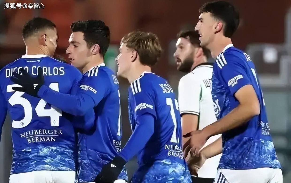 尤文1-1萨索洛＋科莫今日赢球至少以3分的优势坐稳联赛第4！